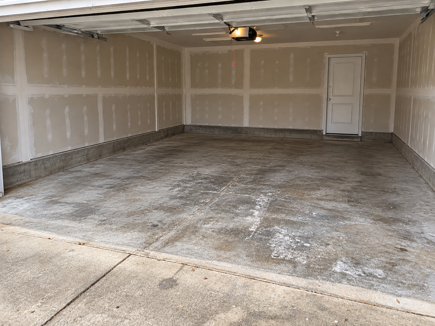 Sample photo of an empty, clean garage after cleanout